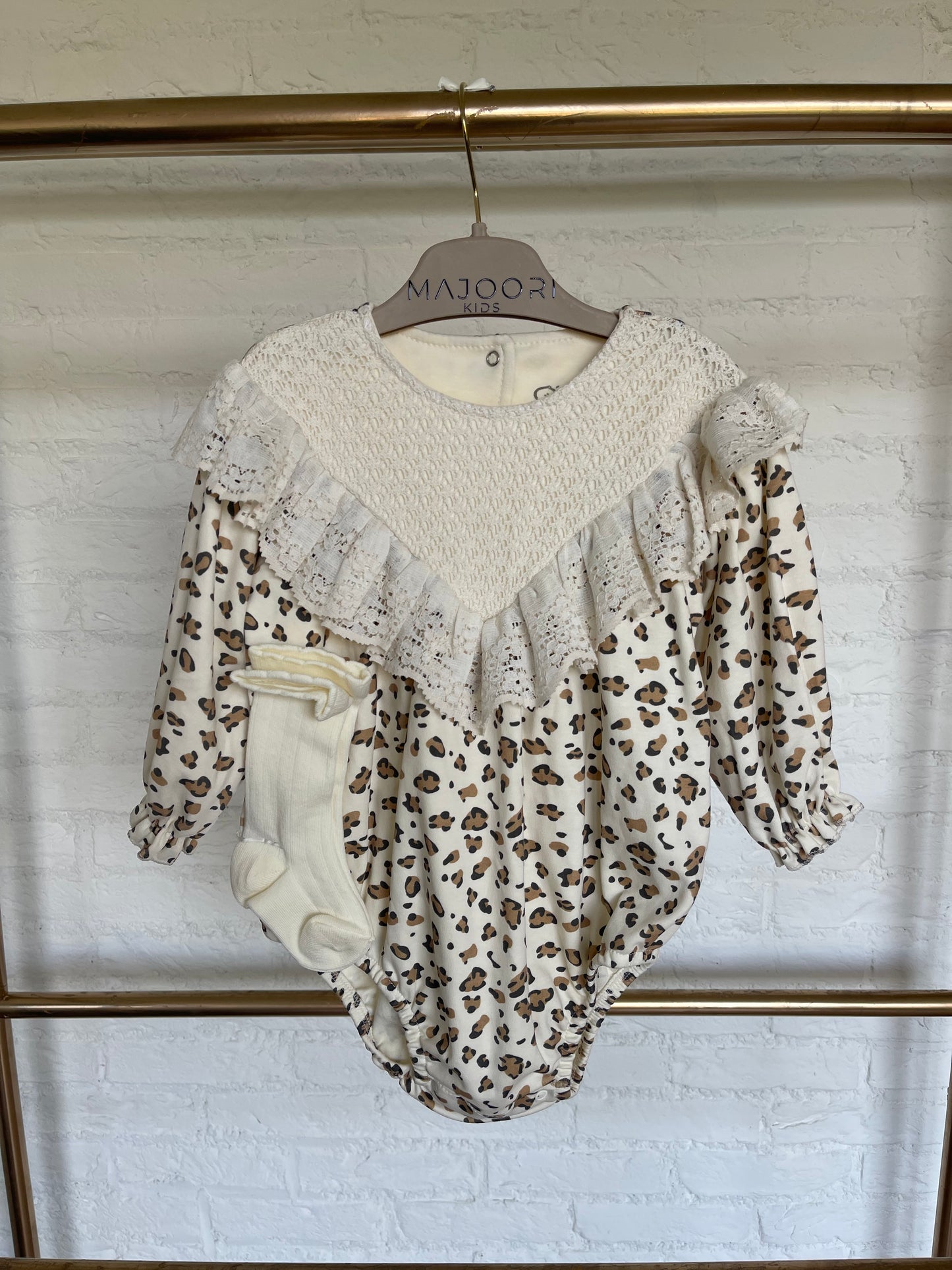 Savannah Lace