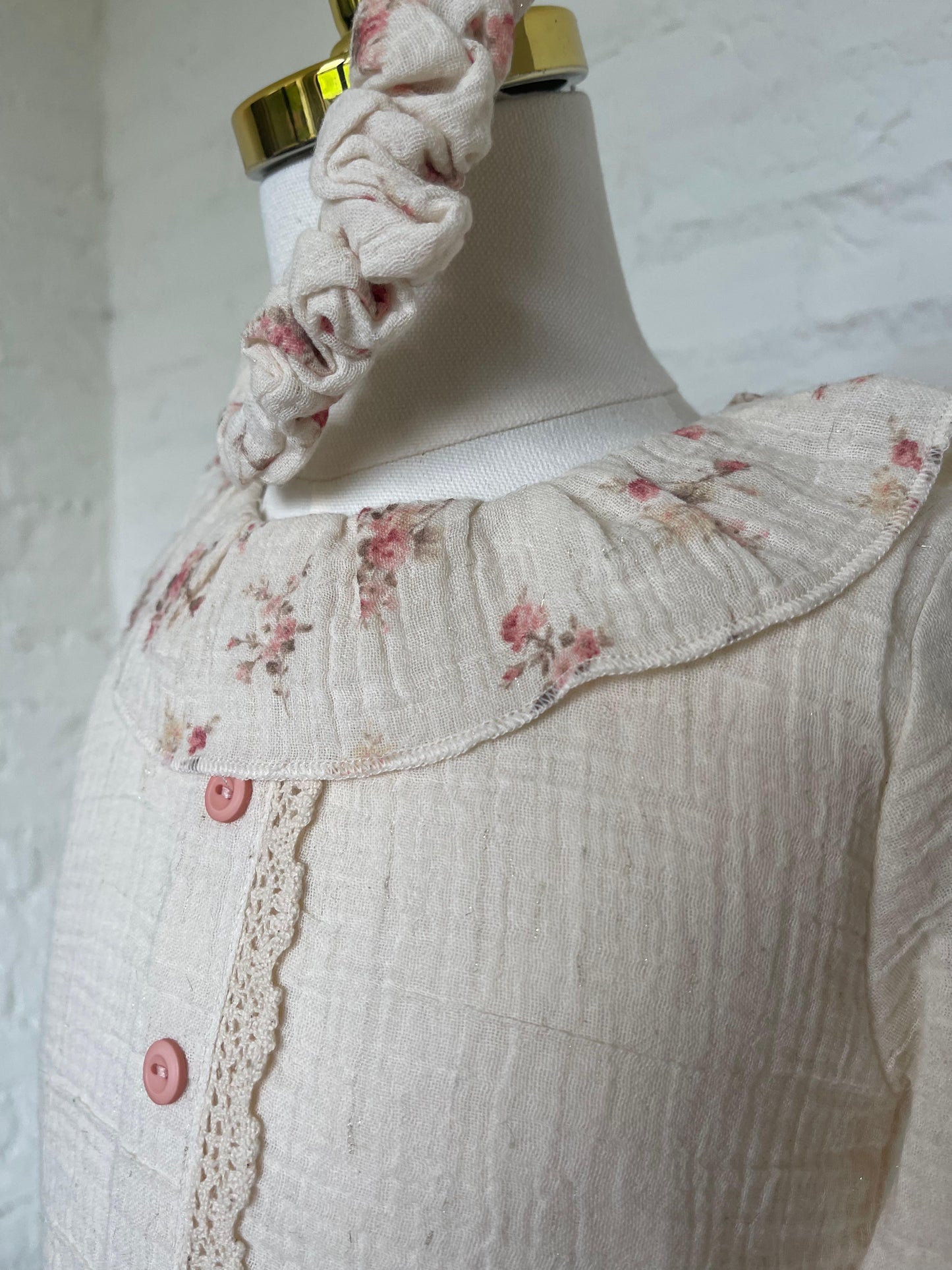 De Rosy Ruffle – Jurk & Haarband Set